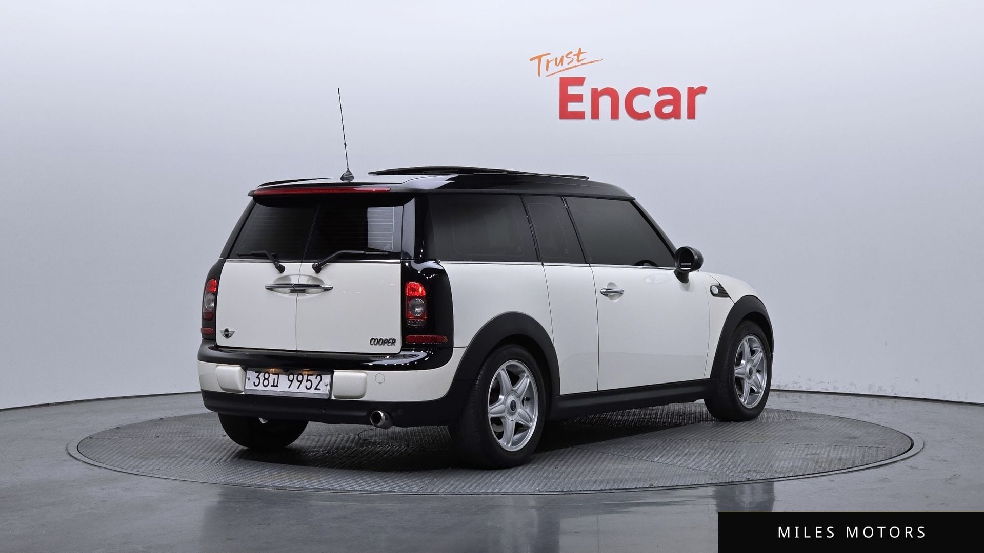 MINI Clubman 2010 — миниатюра 2