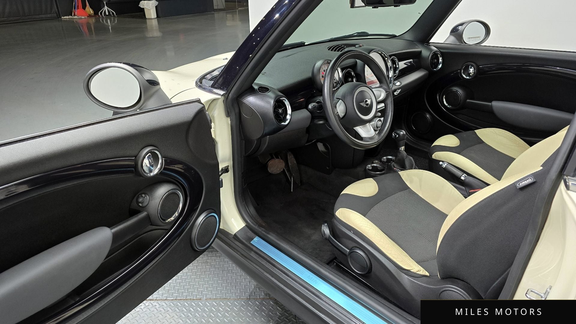 MINI Clubman 2010 — миниатюра 11