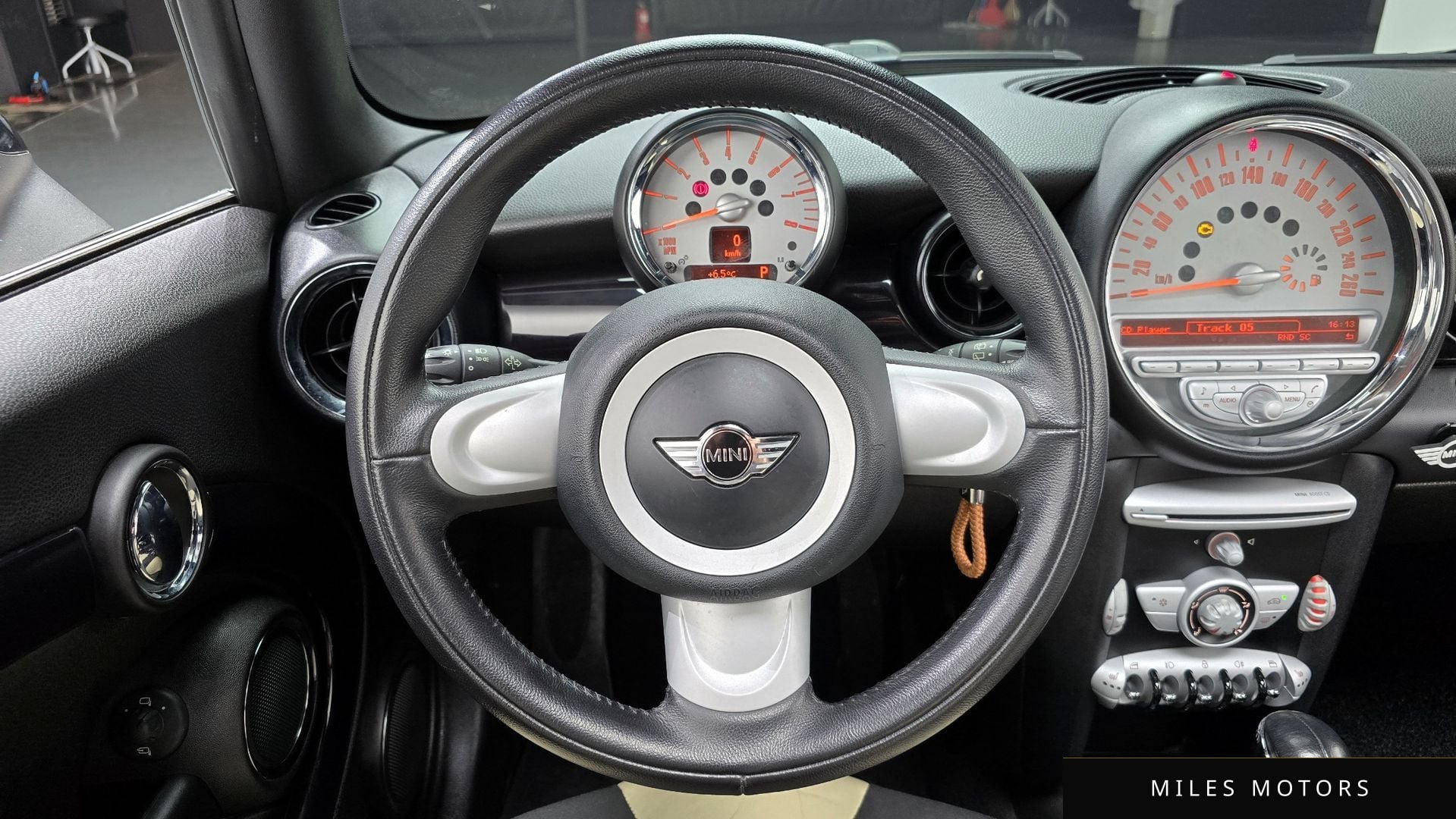 MINI Clubman 2010 — миниатюра 13