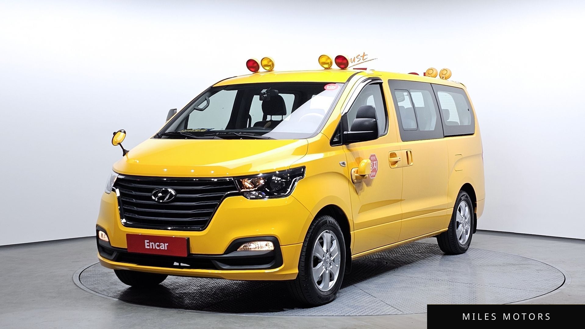 Hyundai Starex 2021