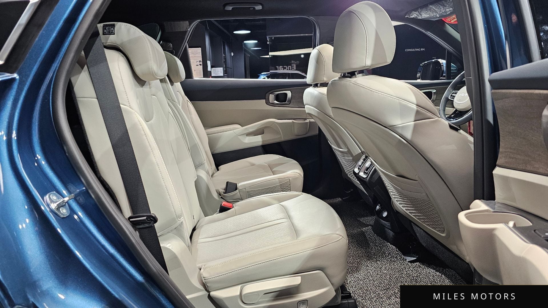 Kia Sorento 2023 — миниатюра 12