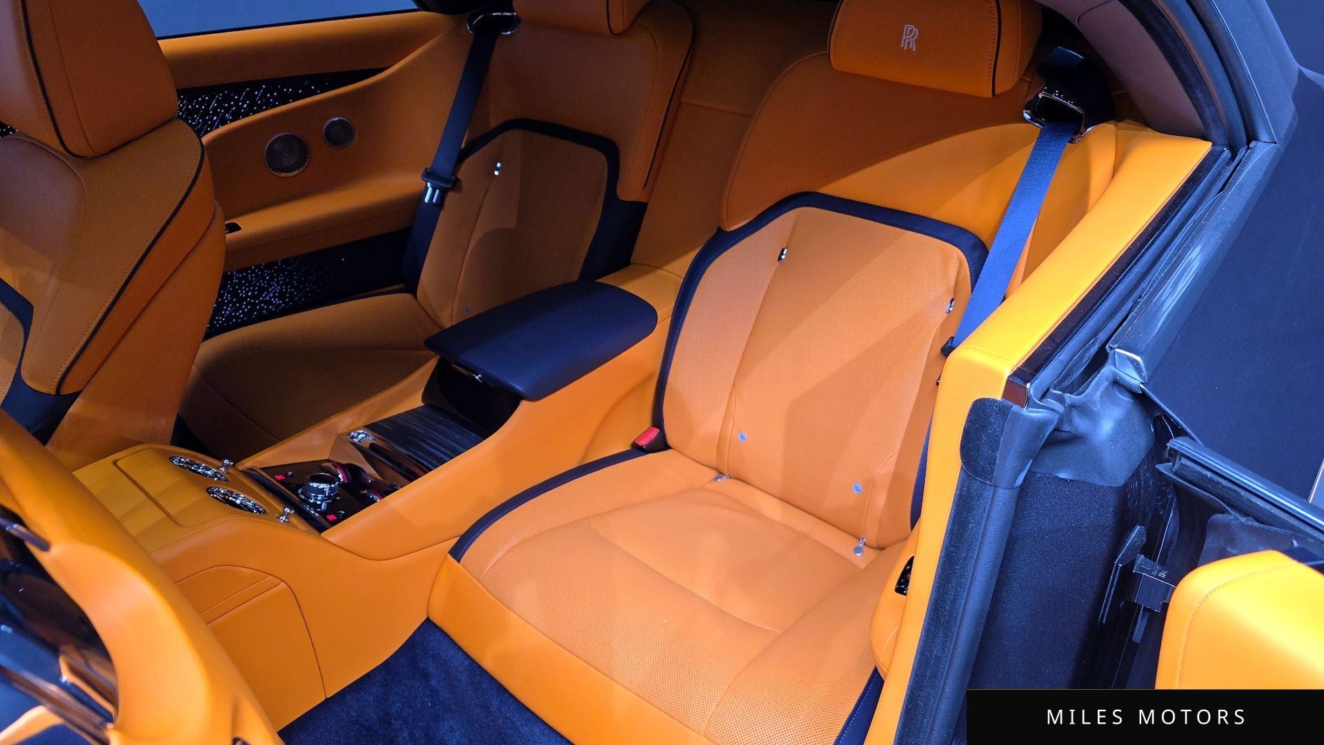 Rolls-Royce Spectre 2024 — миниатюра 12