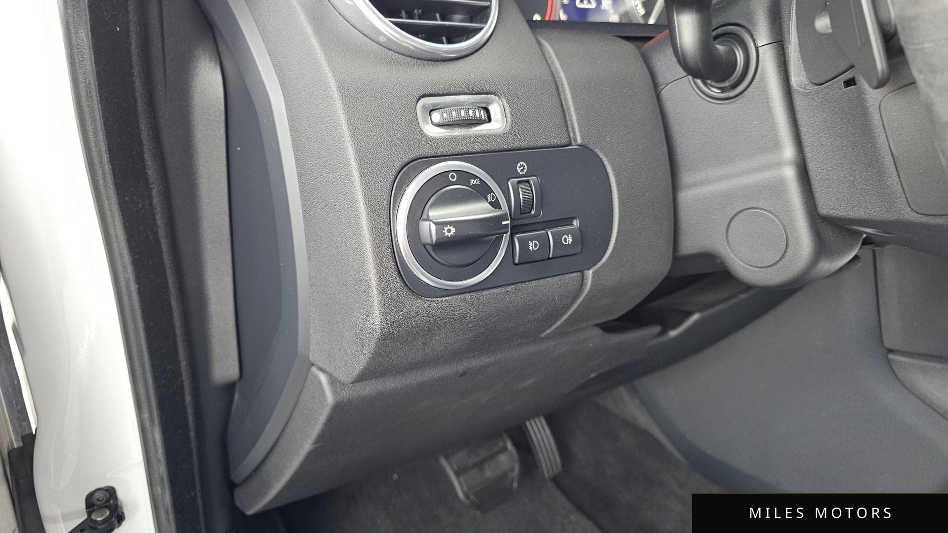 Land Rover 디스커버리 4 2016 — миниатюра 14
