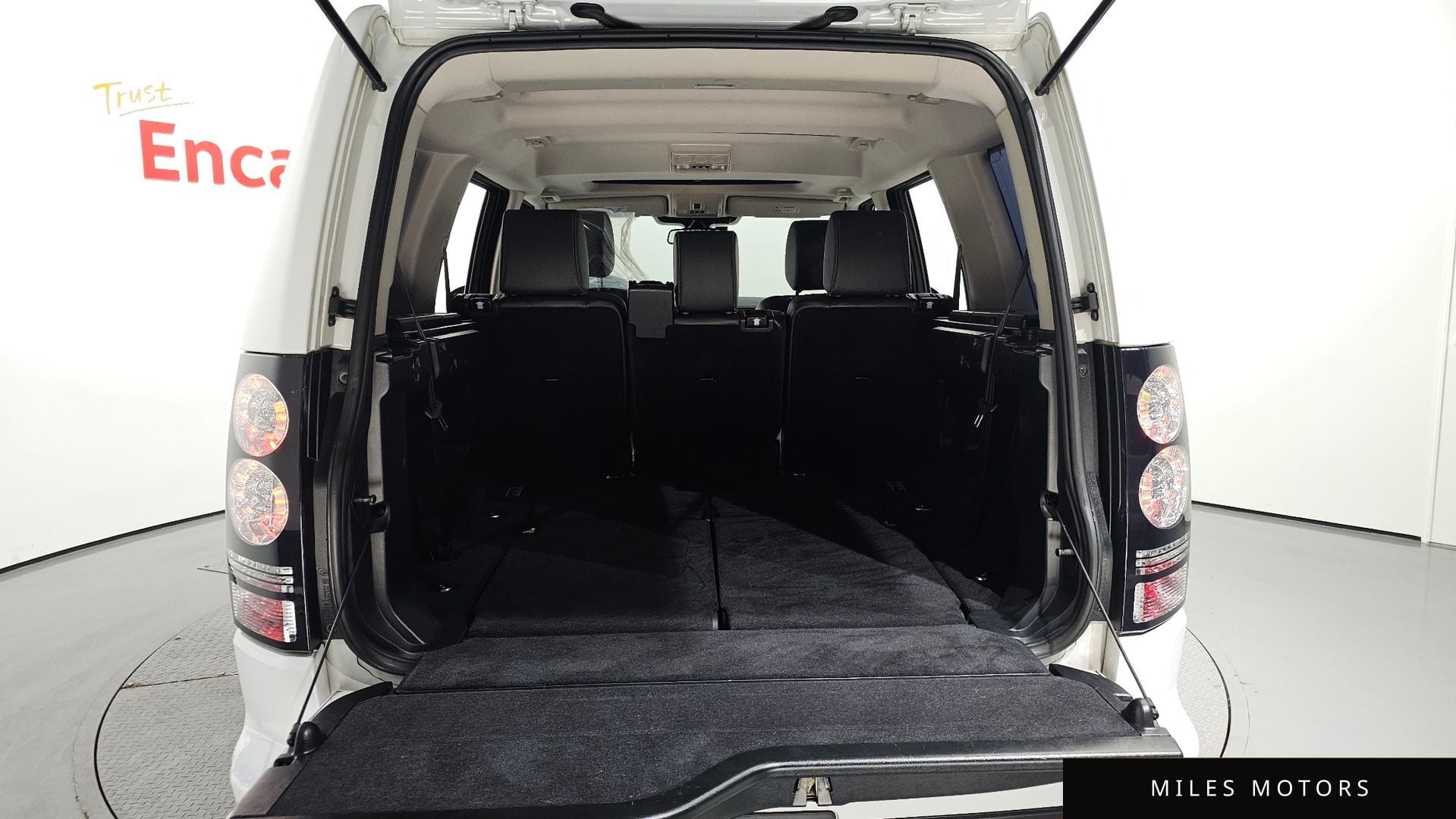 Land Rover 디스커버리 4 2016 — миниатюра 20