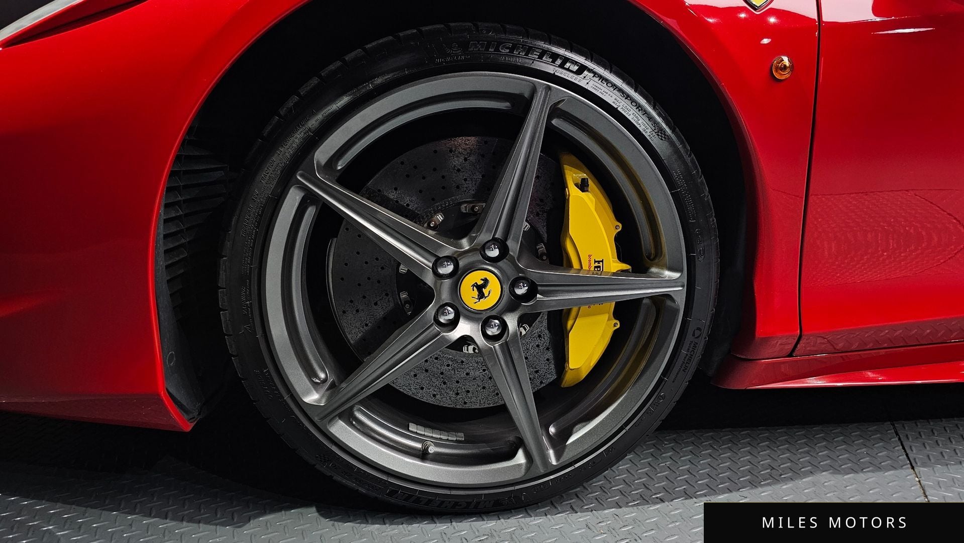 Ferrari 458 2014 — миниатюра 5