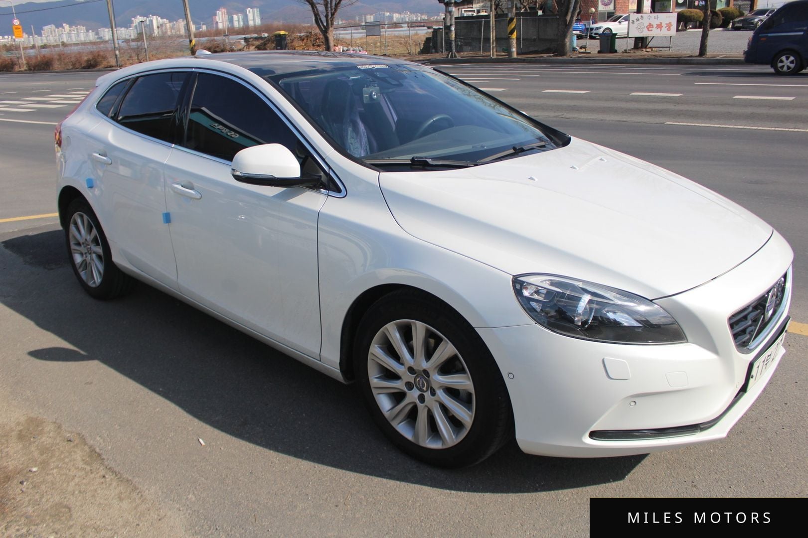 Volvo V40 2015 — миниатюра 2