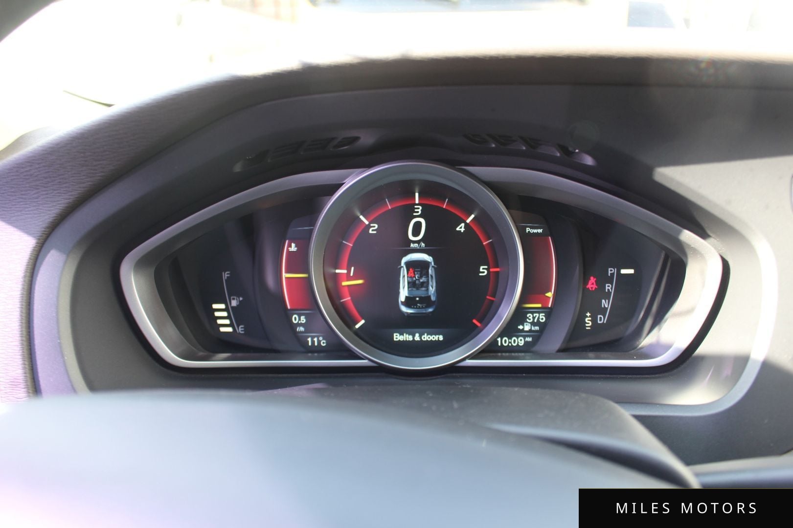 Volvo V40 2015 — миниатюра 5