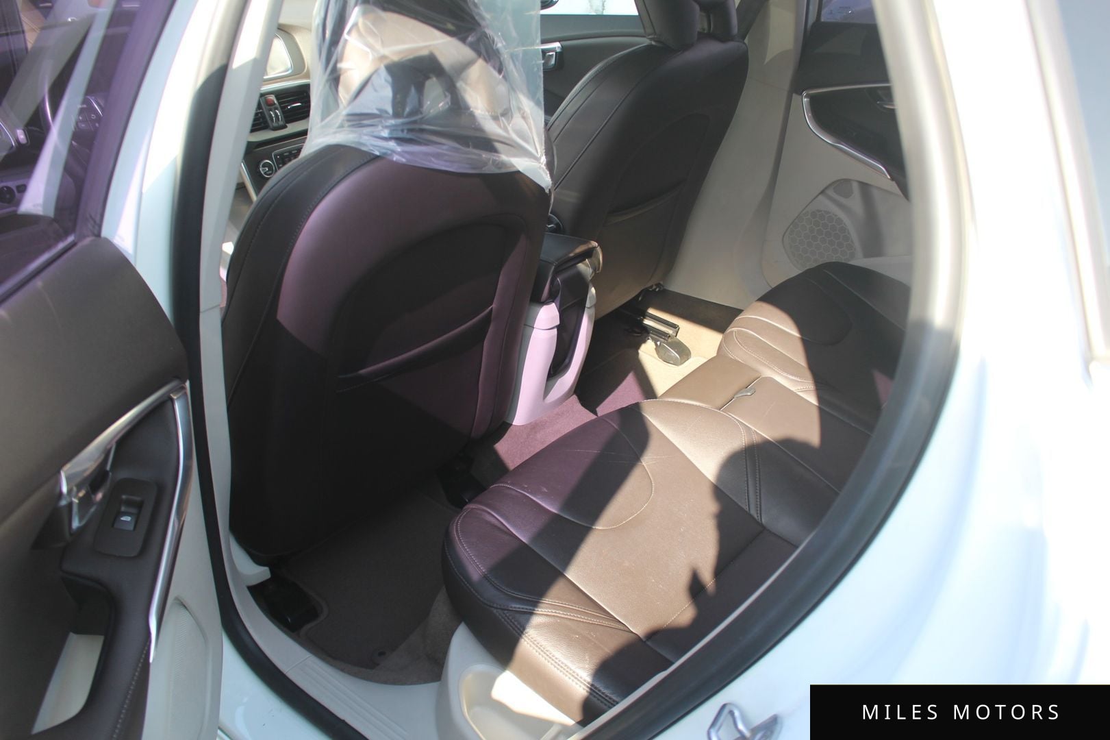 Volvo V40 2015 — миниатюра 12