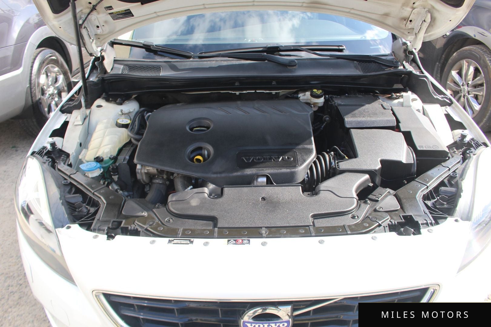 Volvo V40 2015 — миниатюра 13
