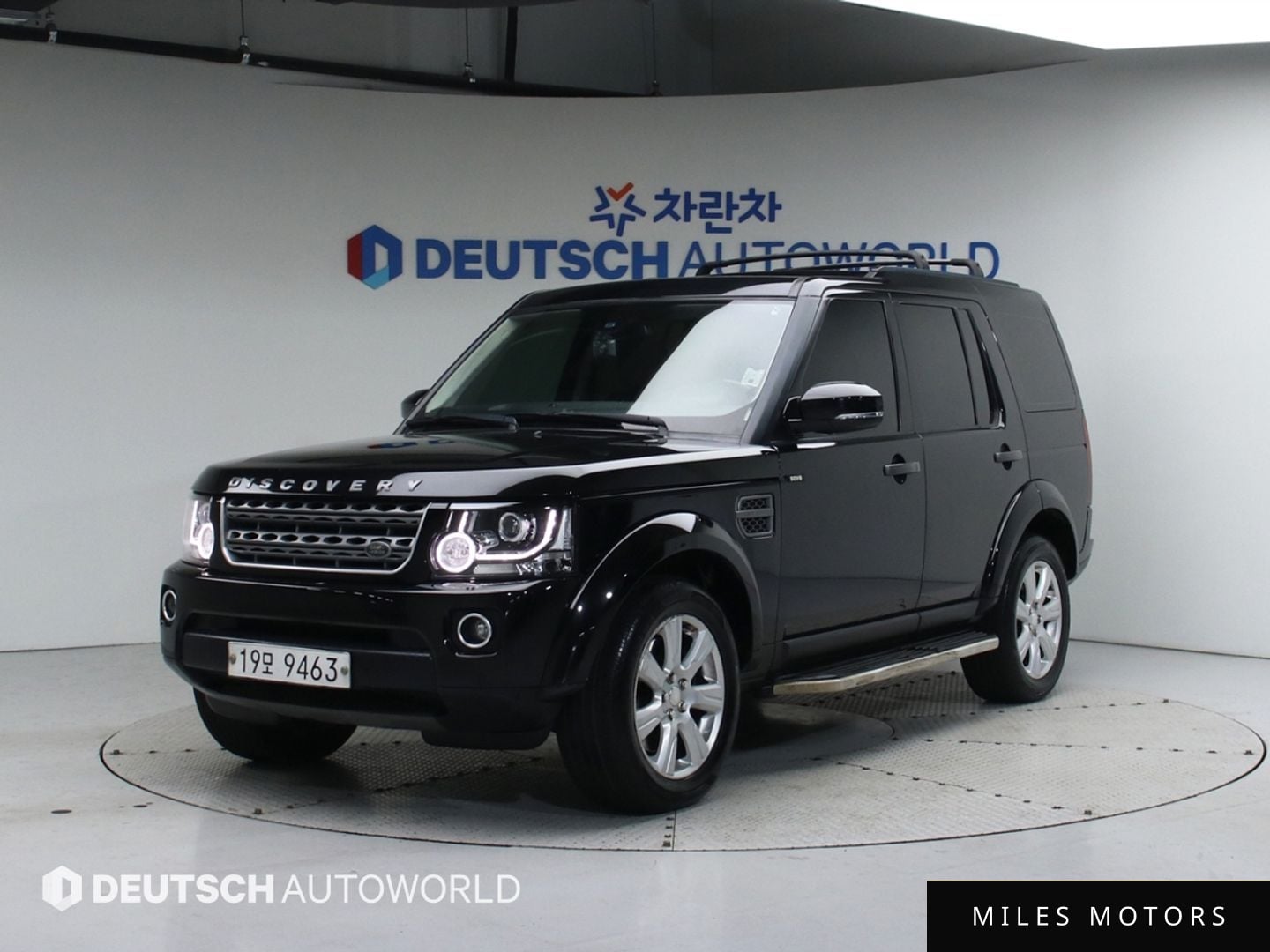 Land Rover Discovery 2015 — фото 1 из 12