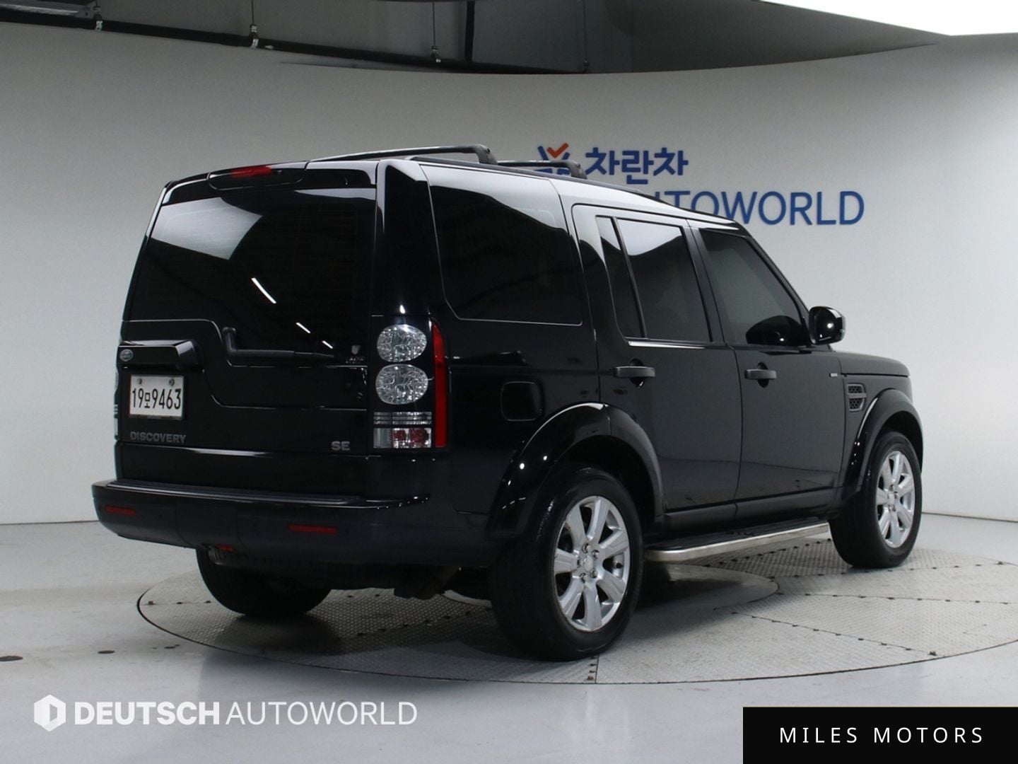 Land Rover Discovery 2015 — миниатюра 2
