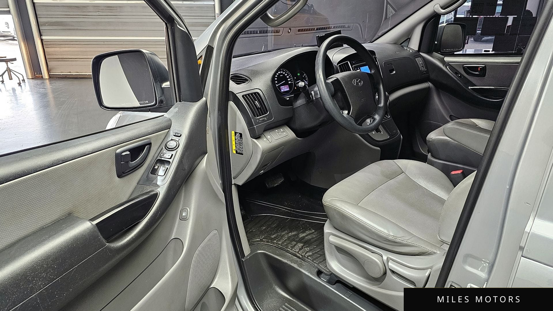 Hyundai Starex 2017 — миниатюра 11