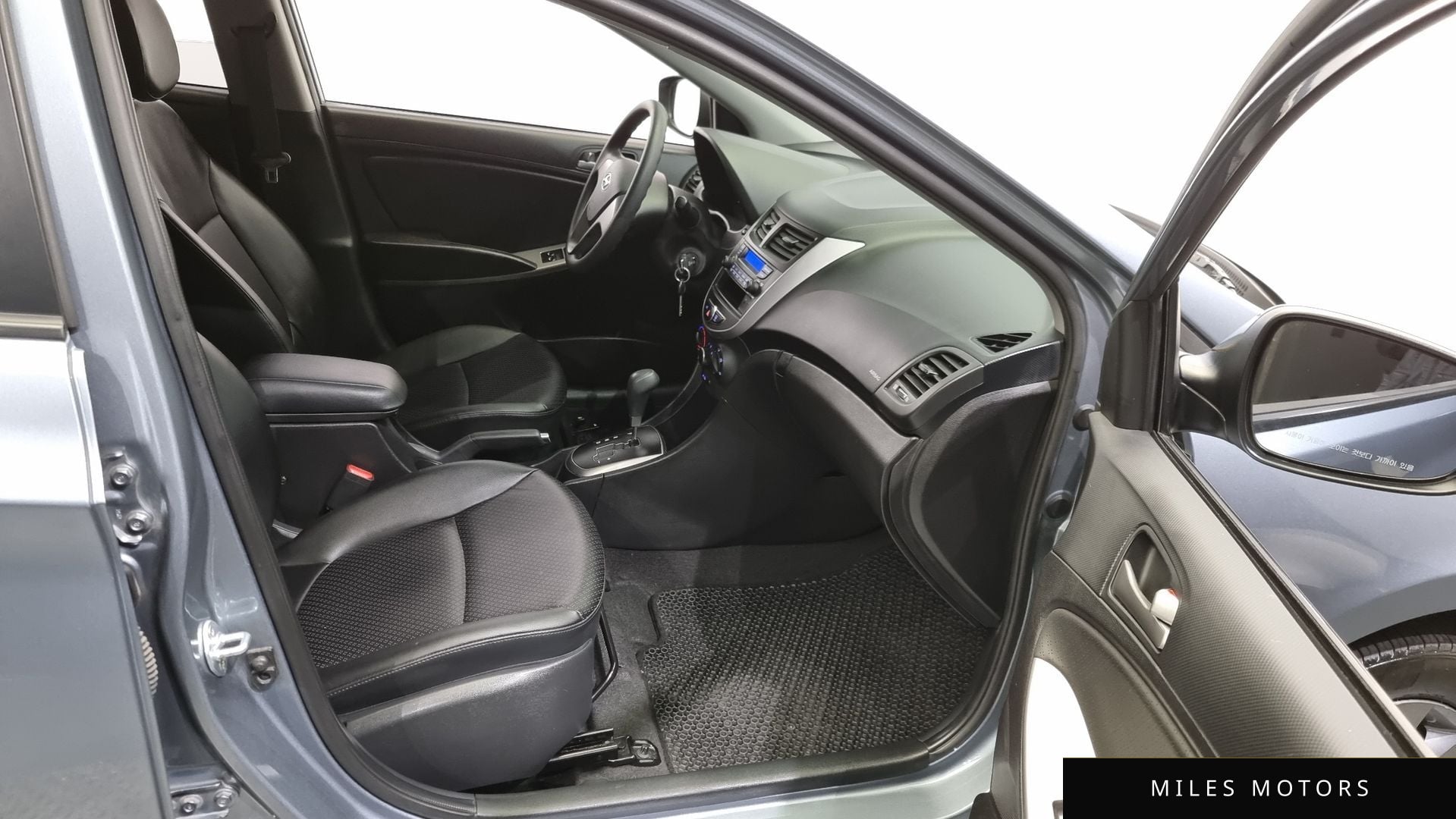 Hyundai Accent 2018 — миниатюра 10
