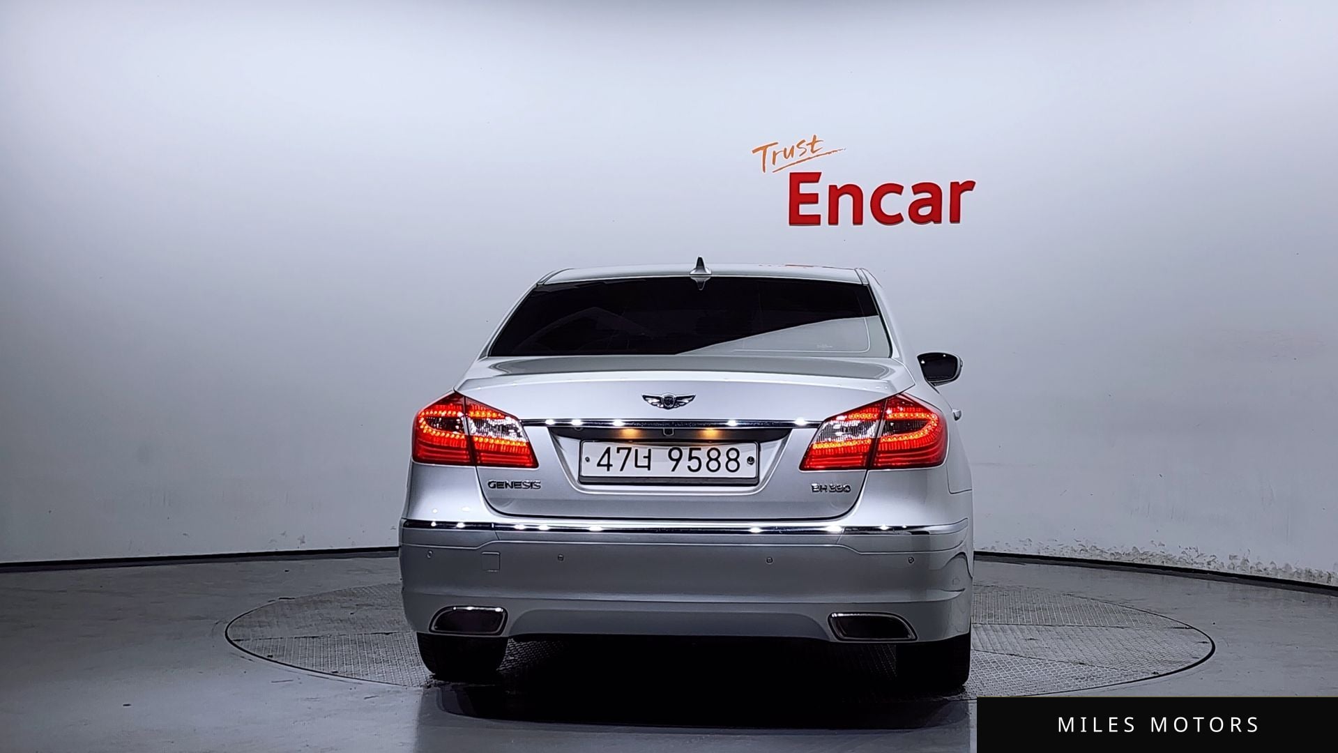 Hyundai Genesis 2013 — миниатюра 4