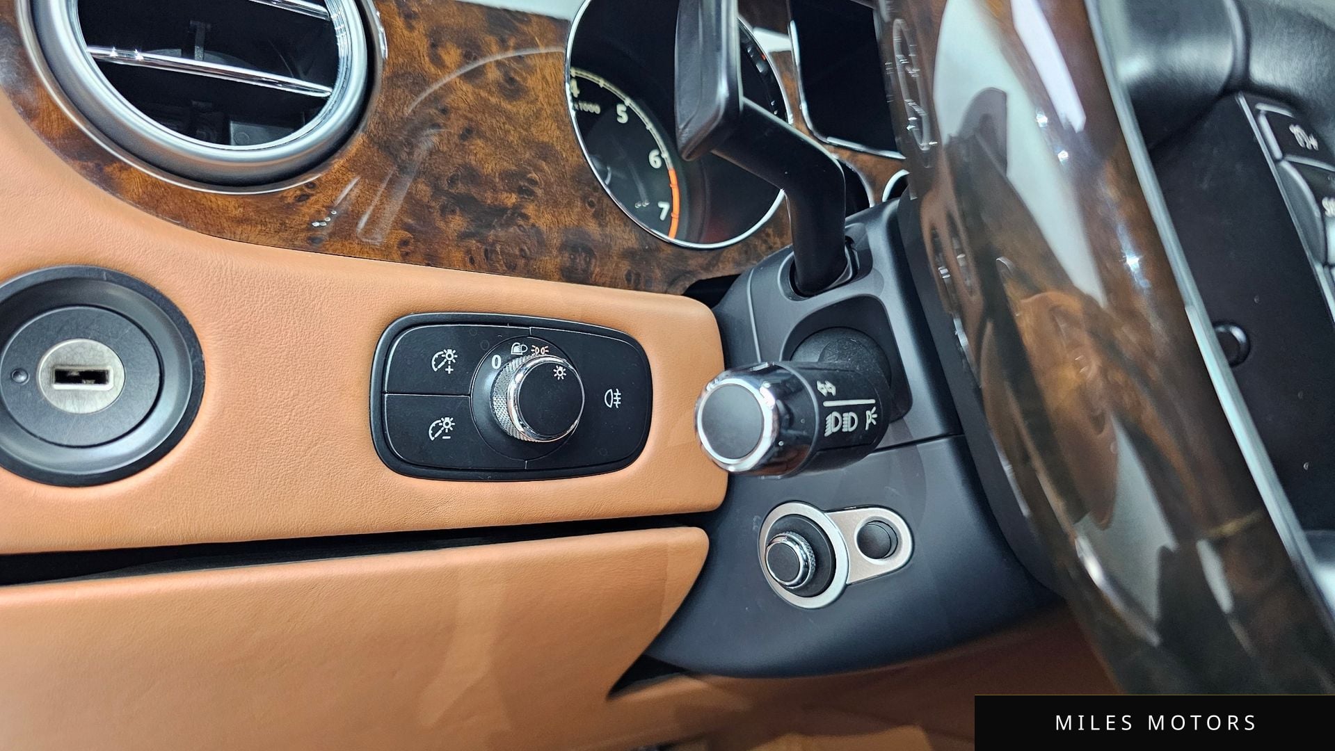 Bentley 컨티넨탈 GT 2006 — миниатюра 17