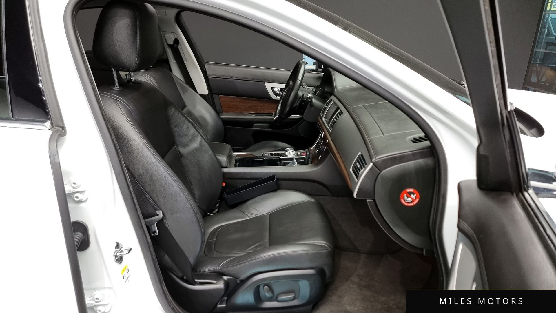 Jaguar New XF 2014 — миниатюра 12
