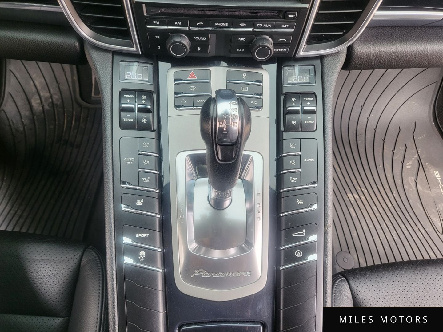 Porsche Panamera 2013 — миниатюра 9