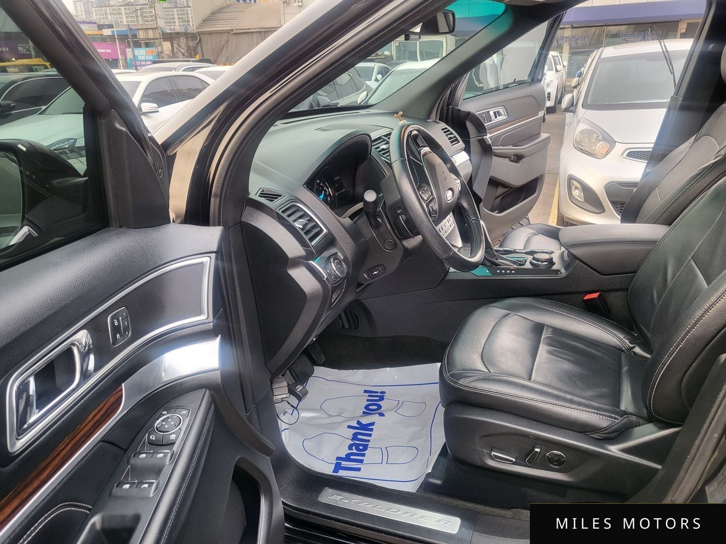 Ford Explorer 2016 — миниатюра 12