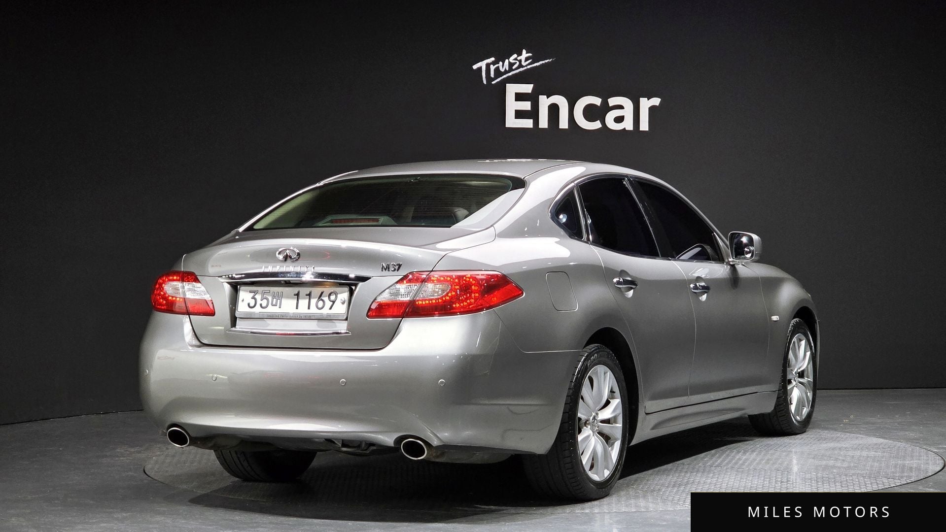 Infiniti M37 2011 — миниатюра 2