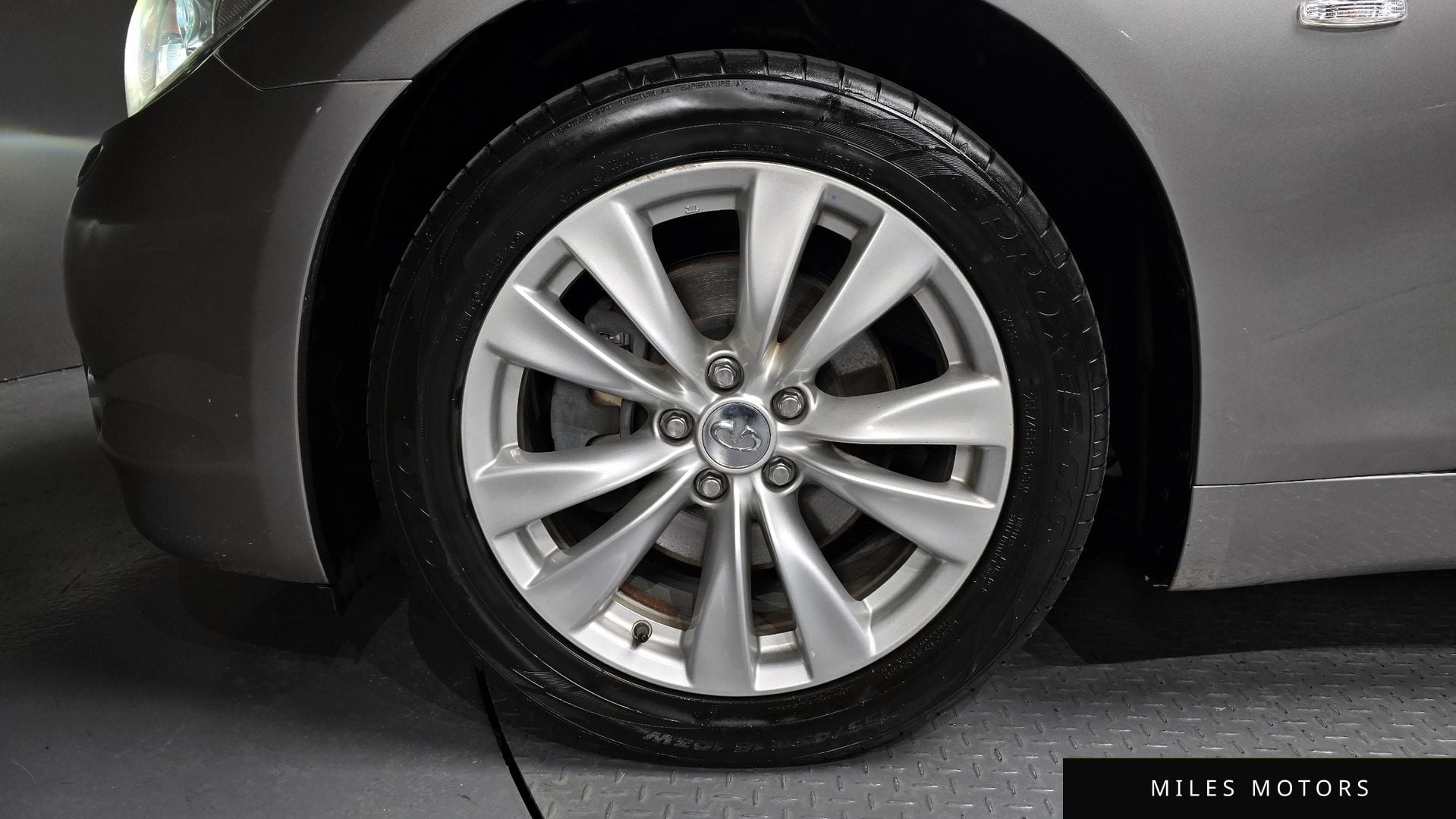 Infiniti M37 2011 — миниатюра 5