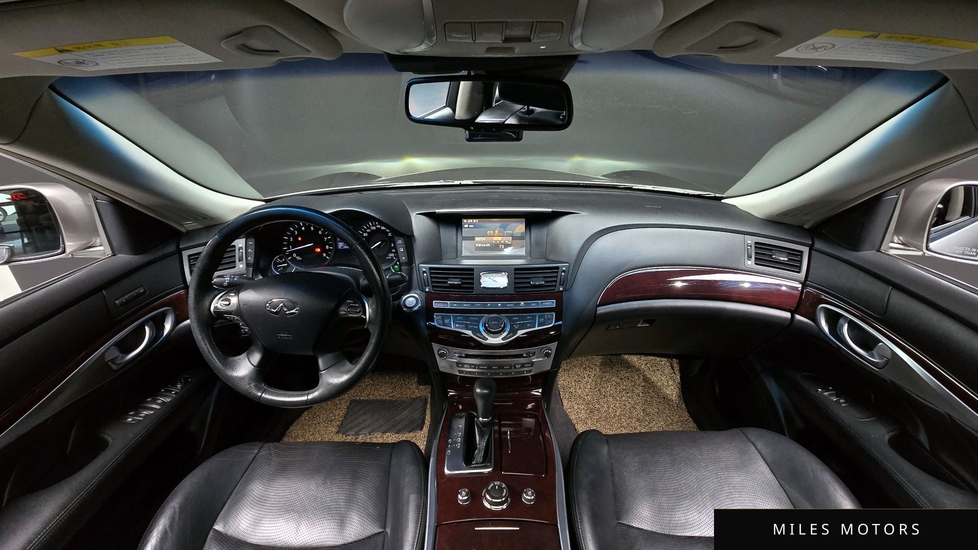 Infiniti M37 2011 — миниатюра 7