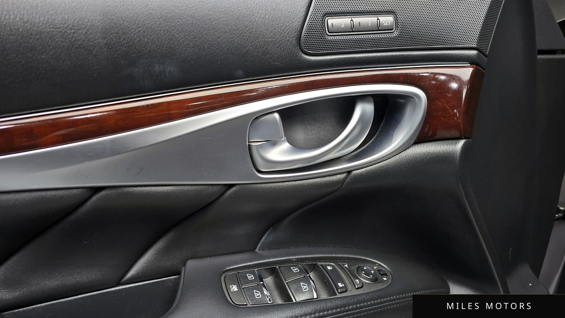 Infiniti M37 2011 — миниатюра 20