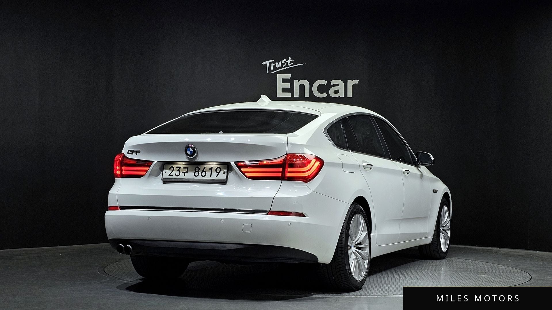 BMW 5 Series GT (F07) 2014 — миниатюра 2