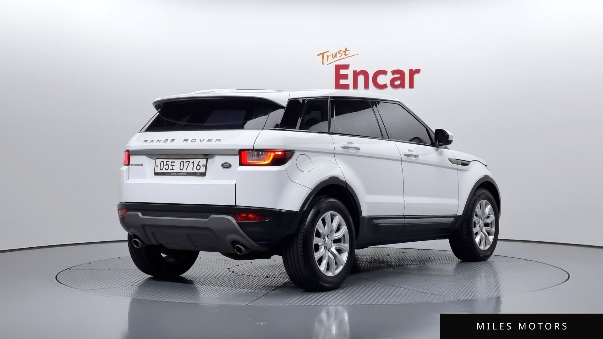 Land Rover 레인지로버 이보크 2016 — миниатюра 2