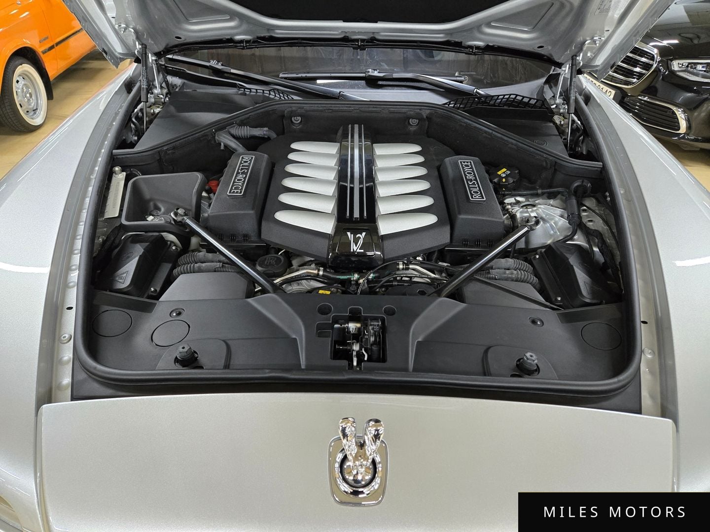 Rolls-Royce Dawn 2021 — миниатюра 4