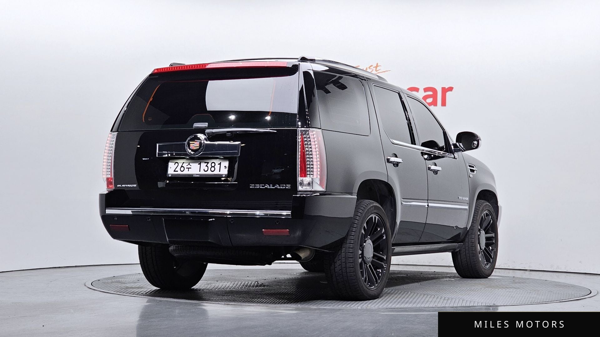 Cadillac Escalade 2013 — миниатюра 2