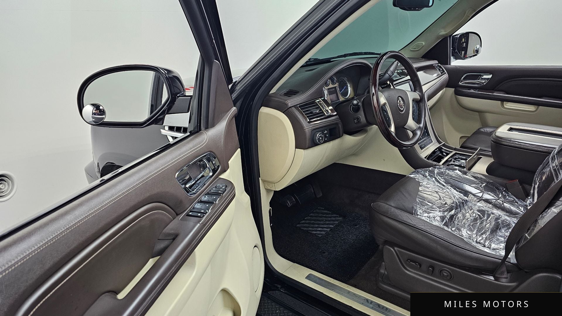Cadillac Escalade 2013 — миниатюра 11