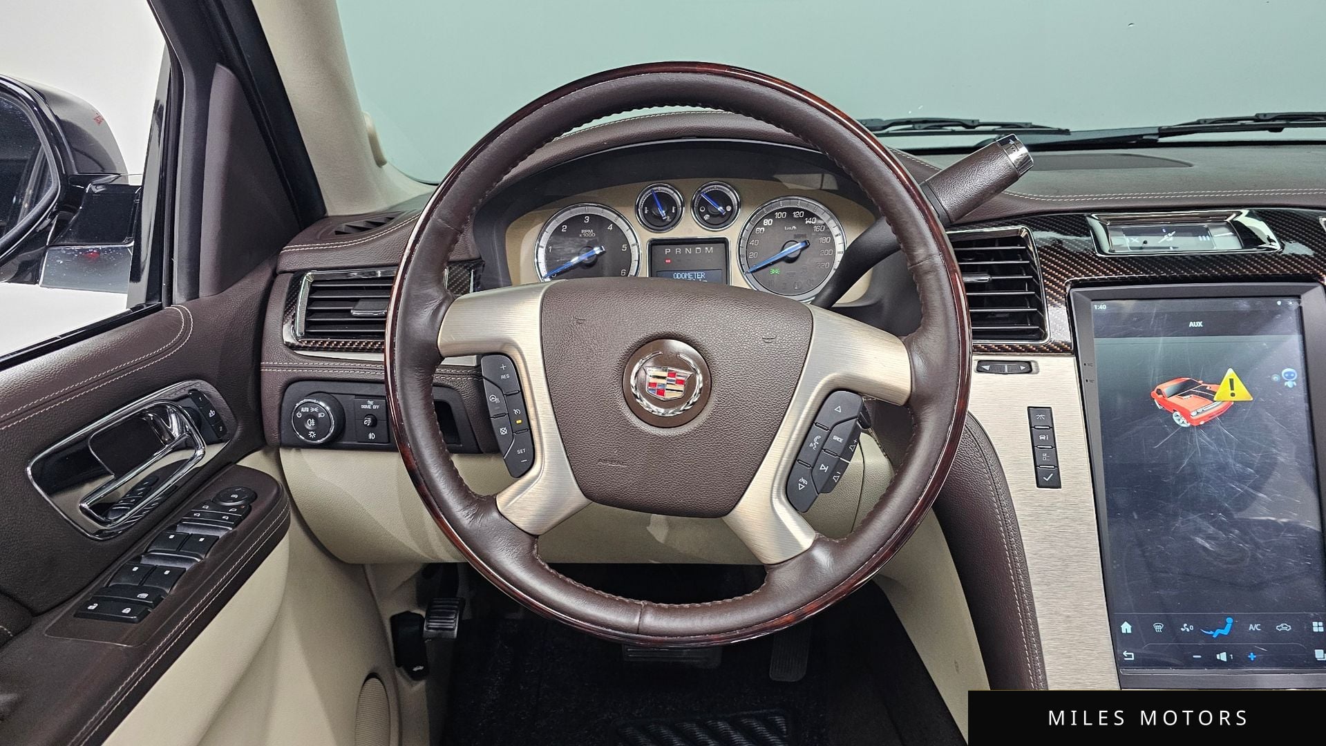 Cadillac Escalade 2013 — миниатюра 14