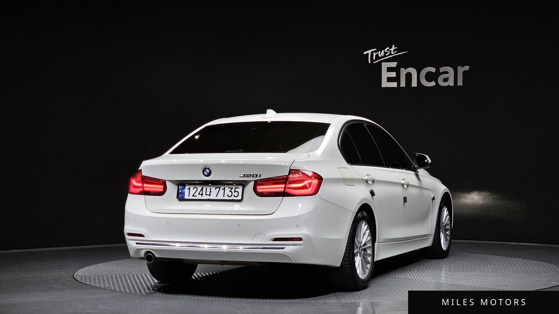 BMW 3 Series (F30) 2017 — миниатюра 2