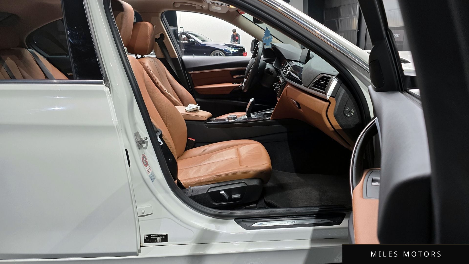 BMW 3 Series (F30) 2017 — миниатюра 11