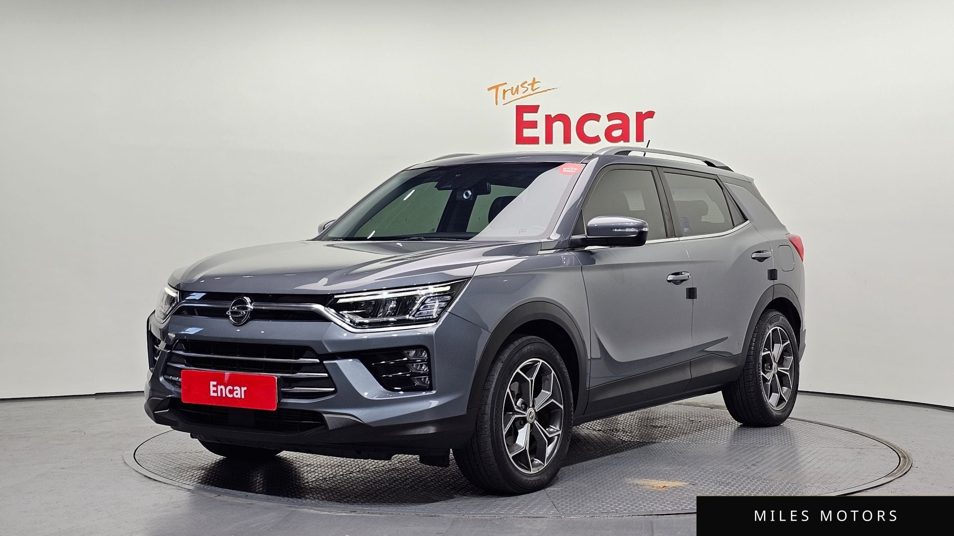 KG Mobility Beautiful Korando 2020 — фото 1 из 12