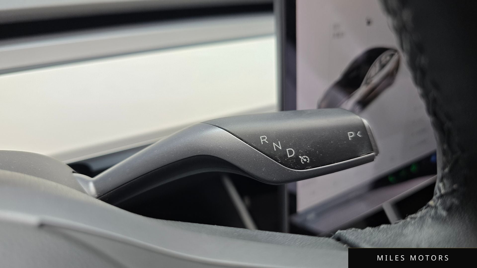 Tesla Model 3 2020 — миниатюра 9