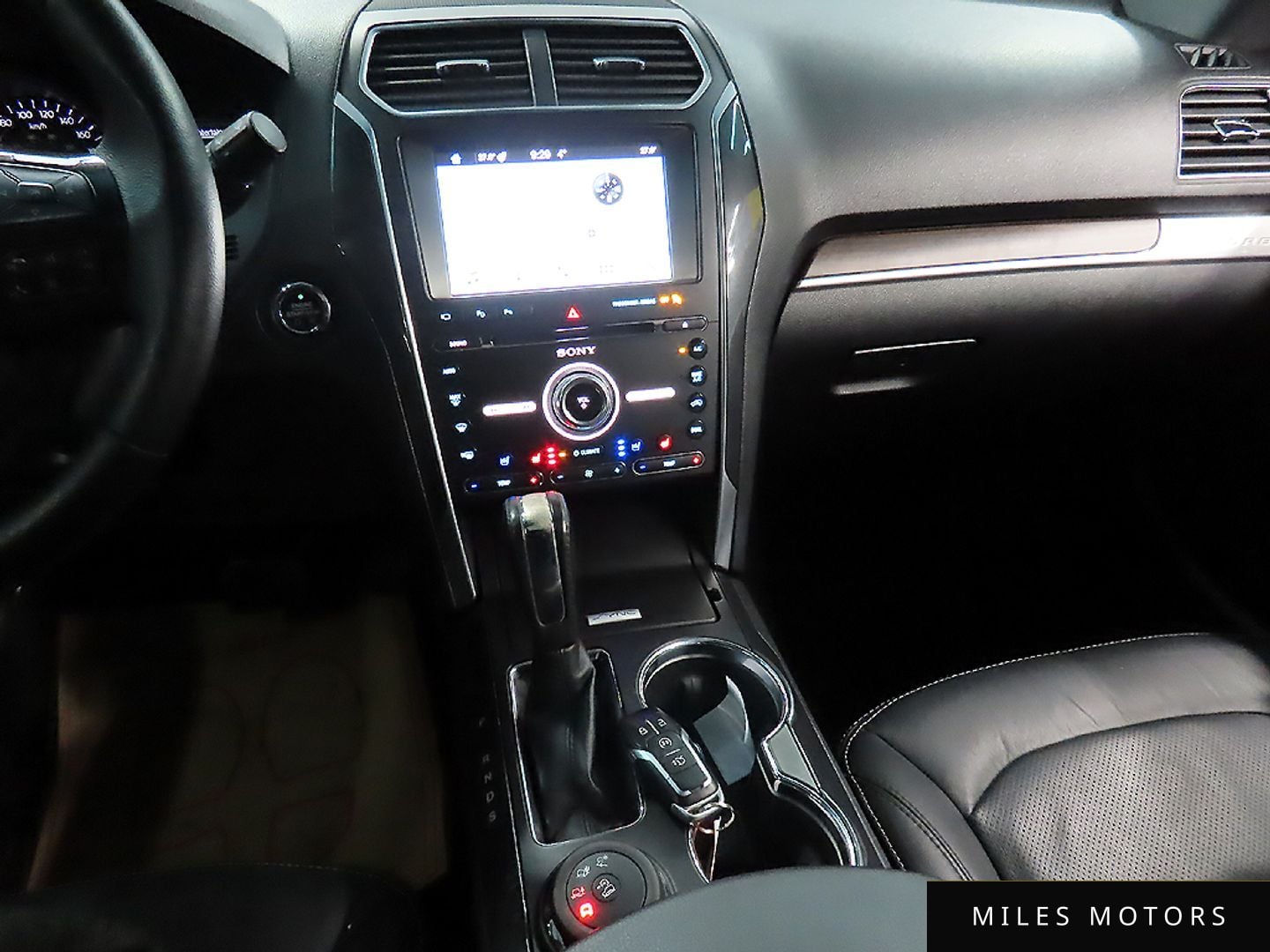 Ford Explorer 2017 — миниатюра 11