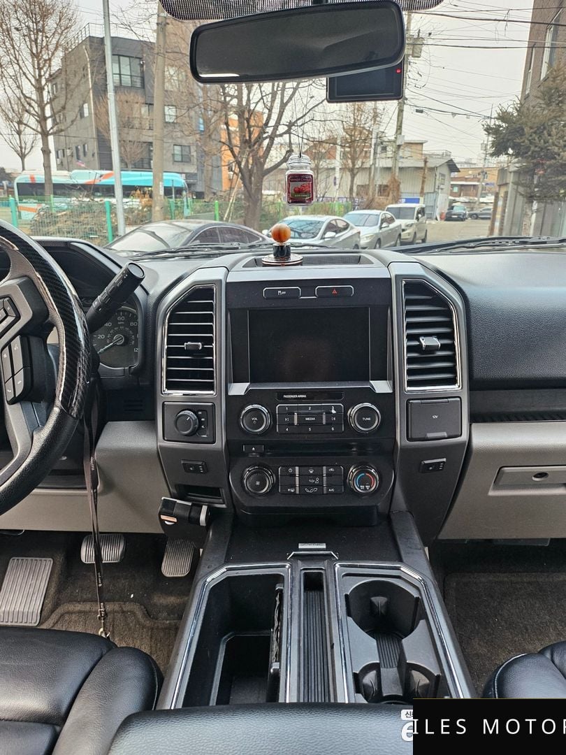 Ford F150 2015 — миниатюра 11
