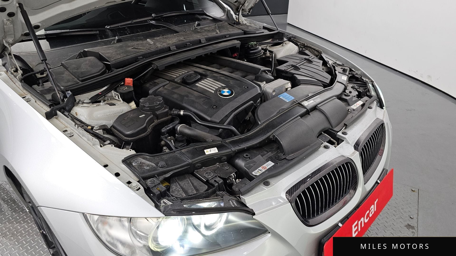 BMW 3 Series (E90) 2010 — миниатюра 6