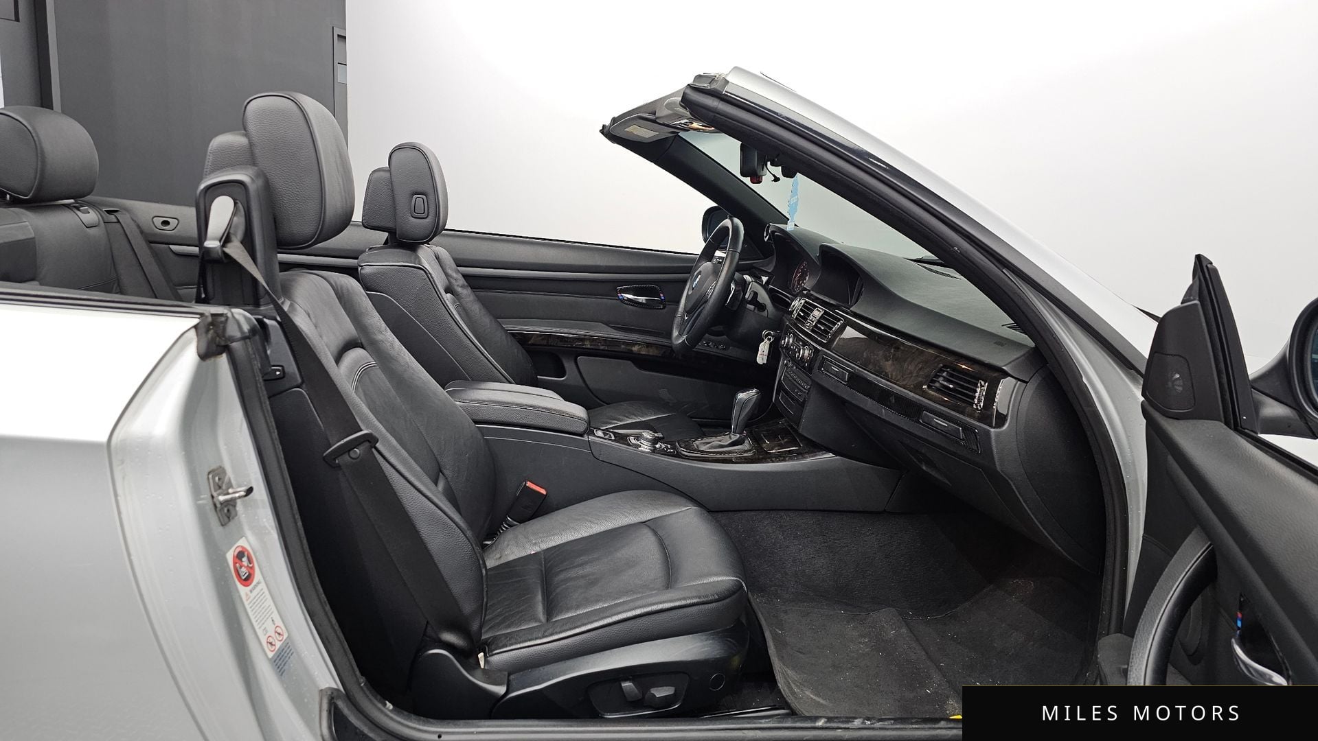 BMW 3 Series (E90) 2010 — миниатюра 11