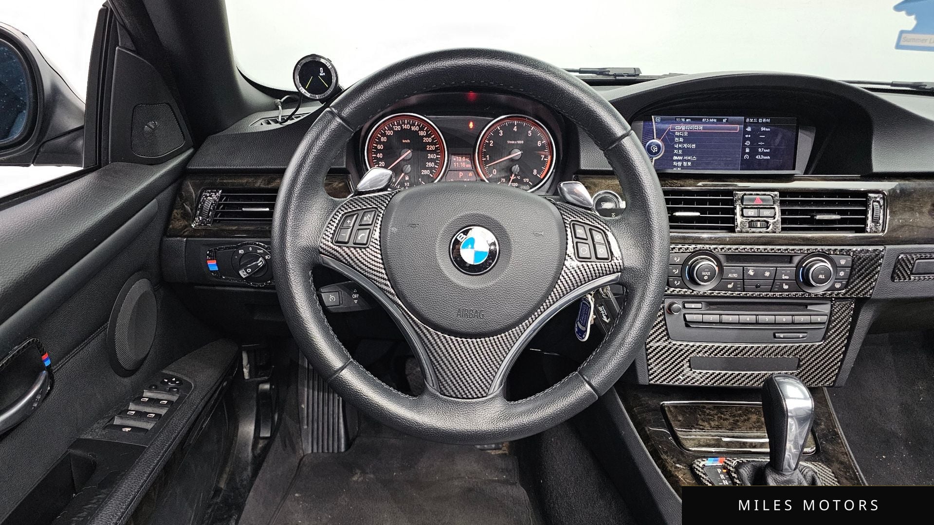 BMW 3 Series (E90) 2010 — миниатюра 13