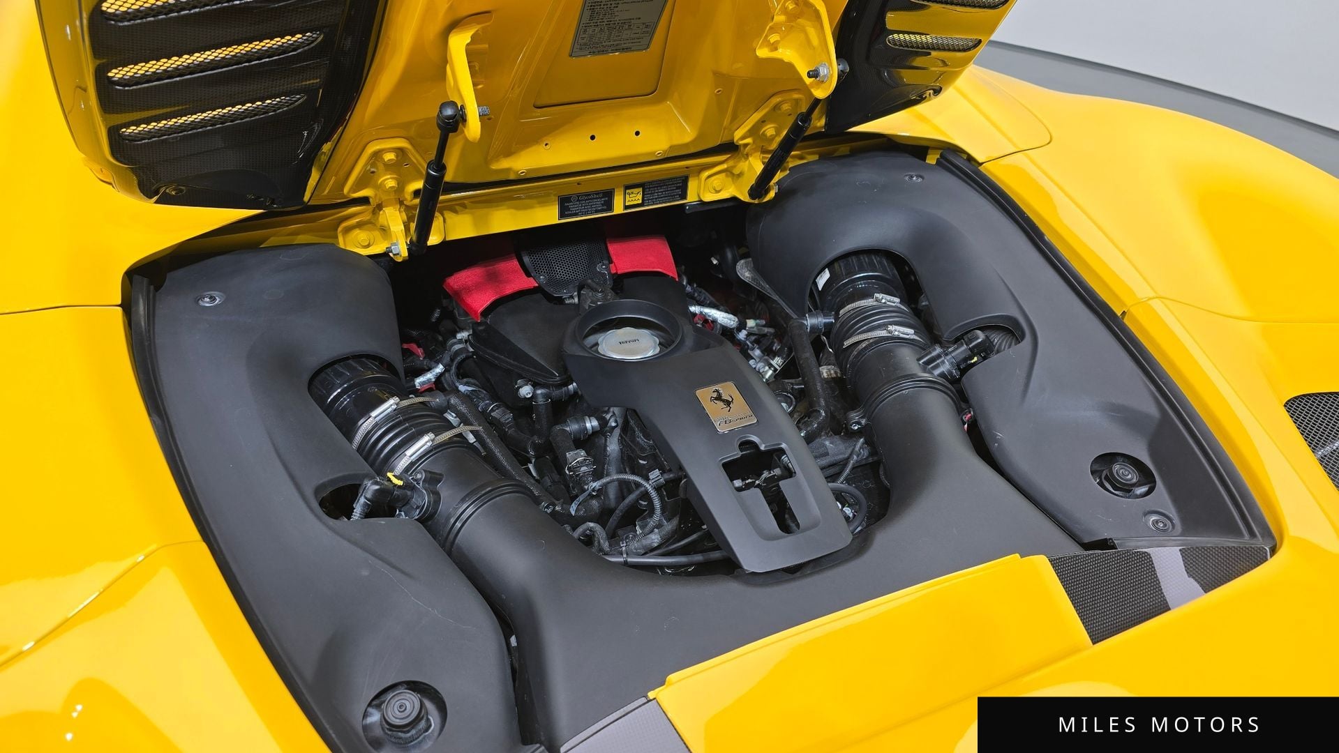 Ferrari F8 2021 — миниатюра 6