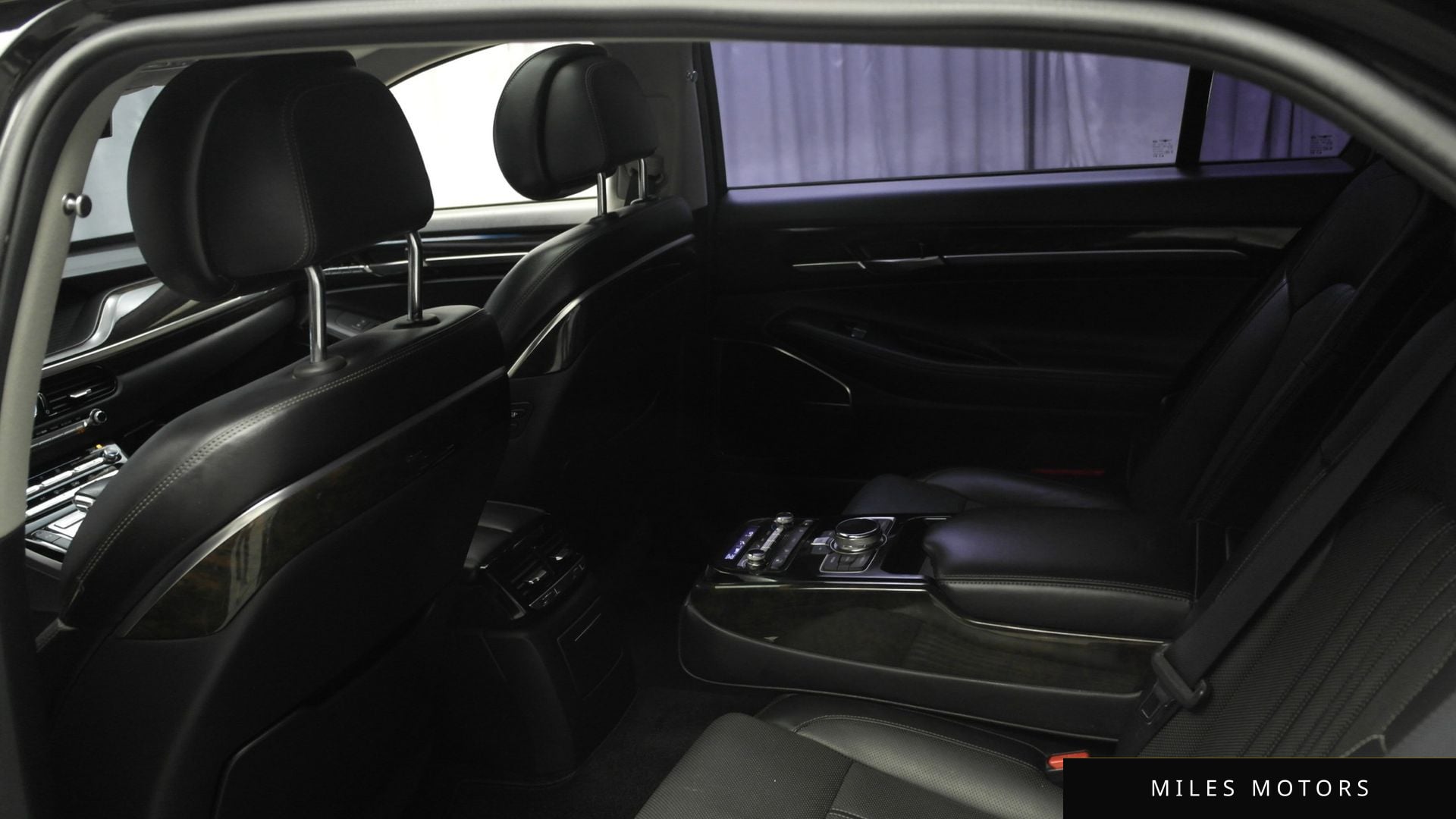 Genesis EQ900 2016 — миниатюра 10