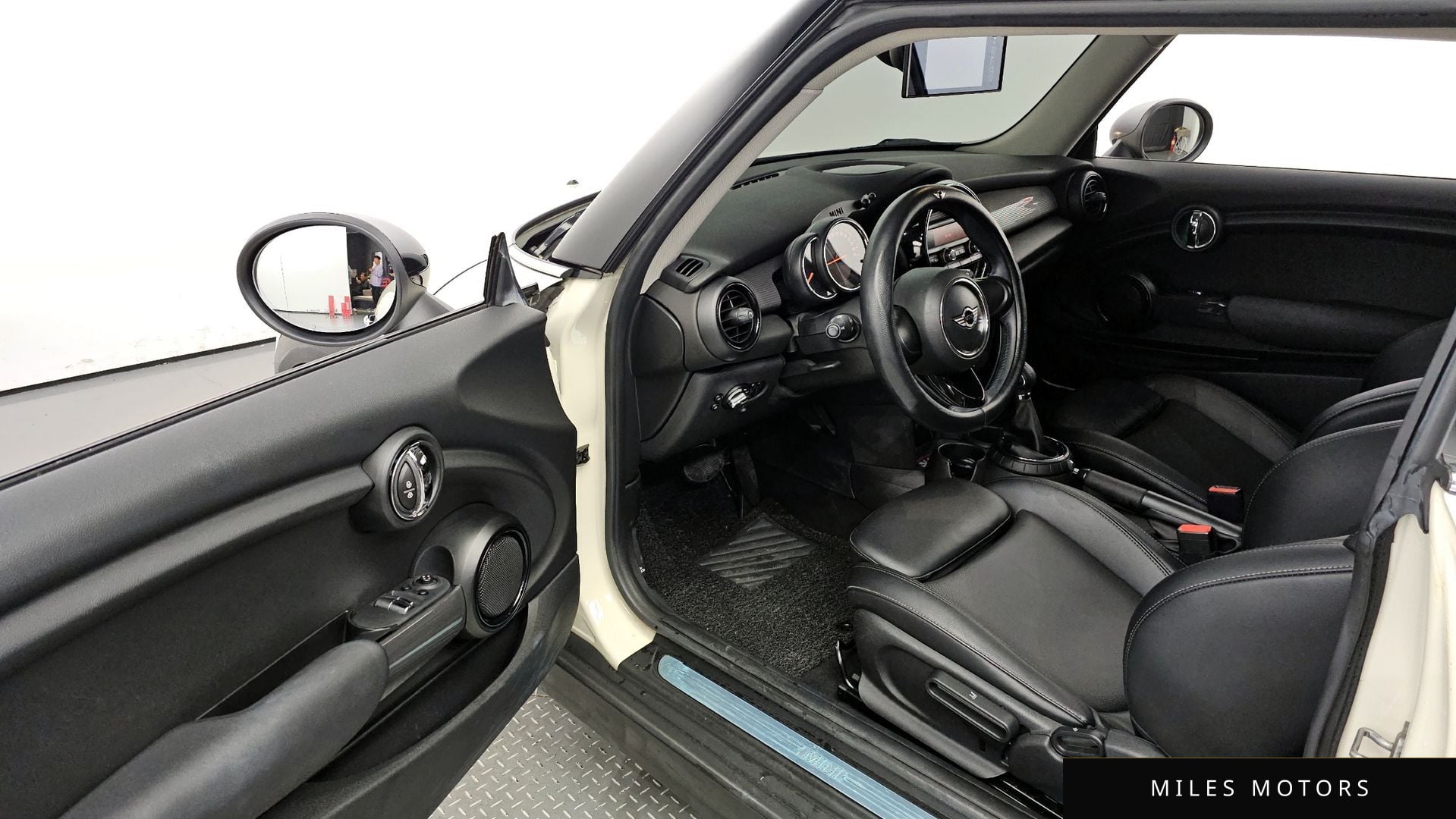 MINI Cooper D 2015 — миниатюра 11