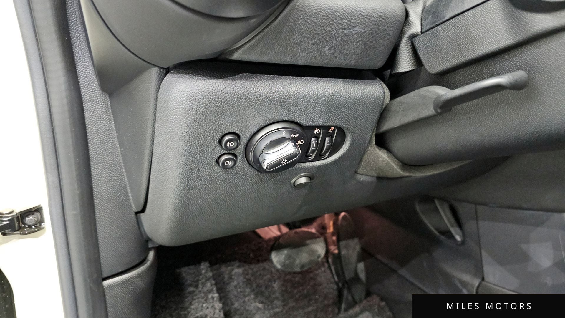 MINI Cooper D 2015 — миниатюра 19