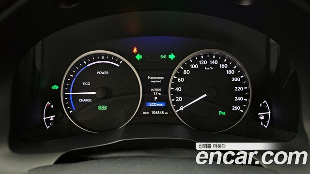 Лексус ES300h 2015 — миниатюра 8