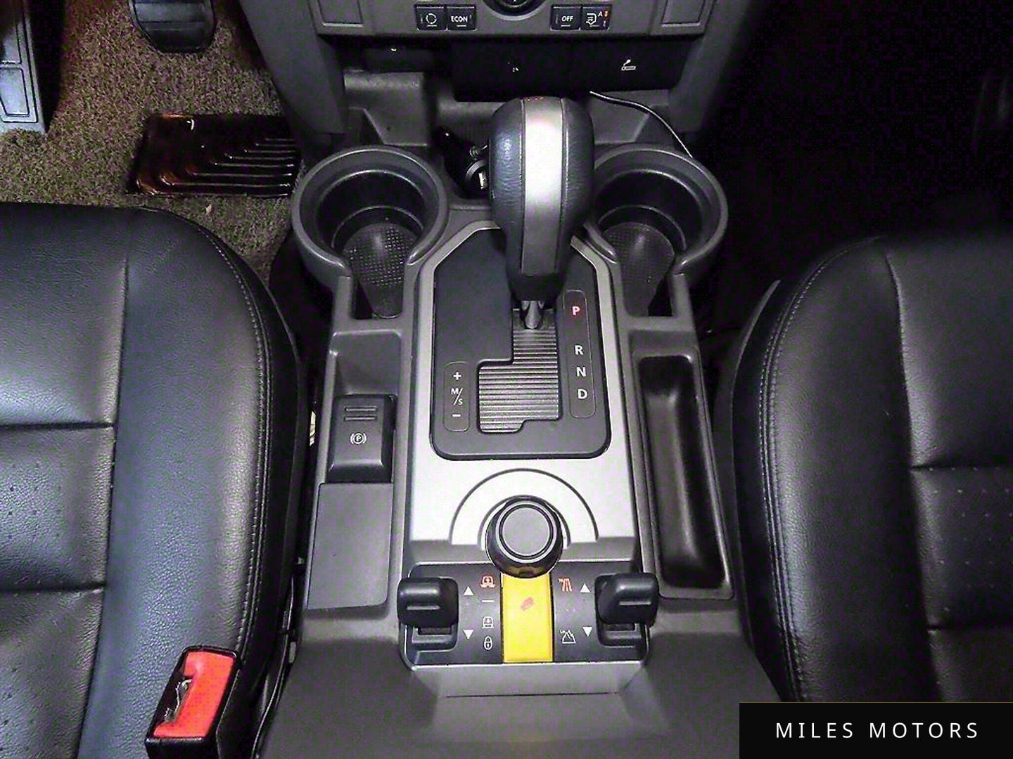 Land Rover Discovery 2007 — миниатюра 12