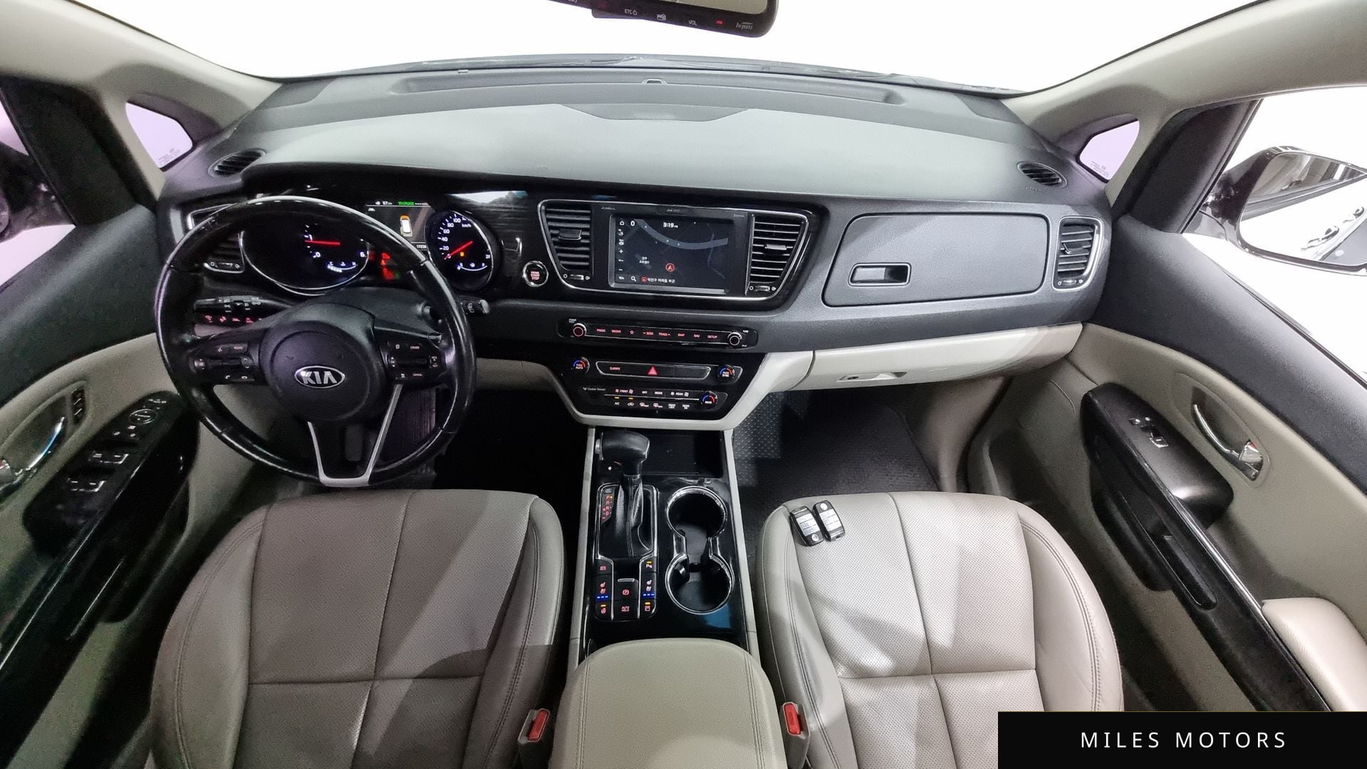 Kia Canival 2019 — миниатюра 7