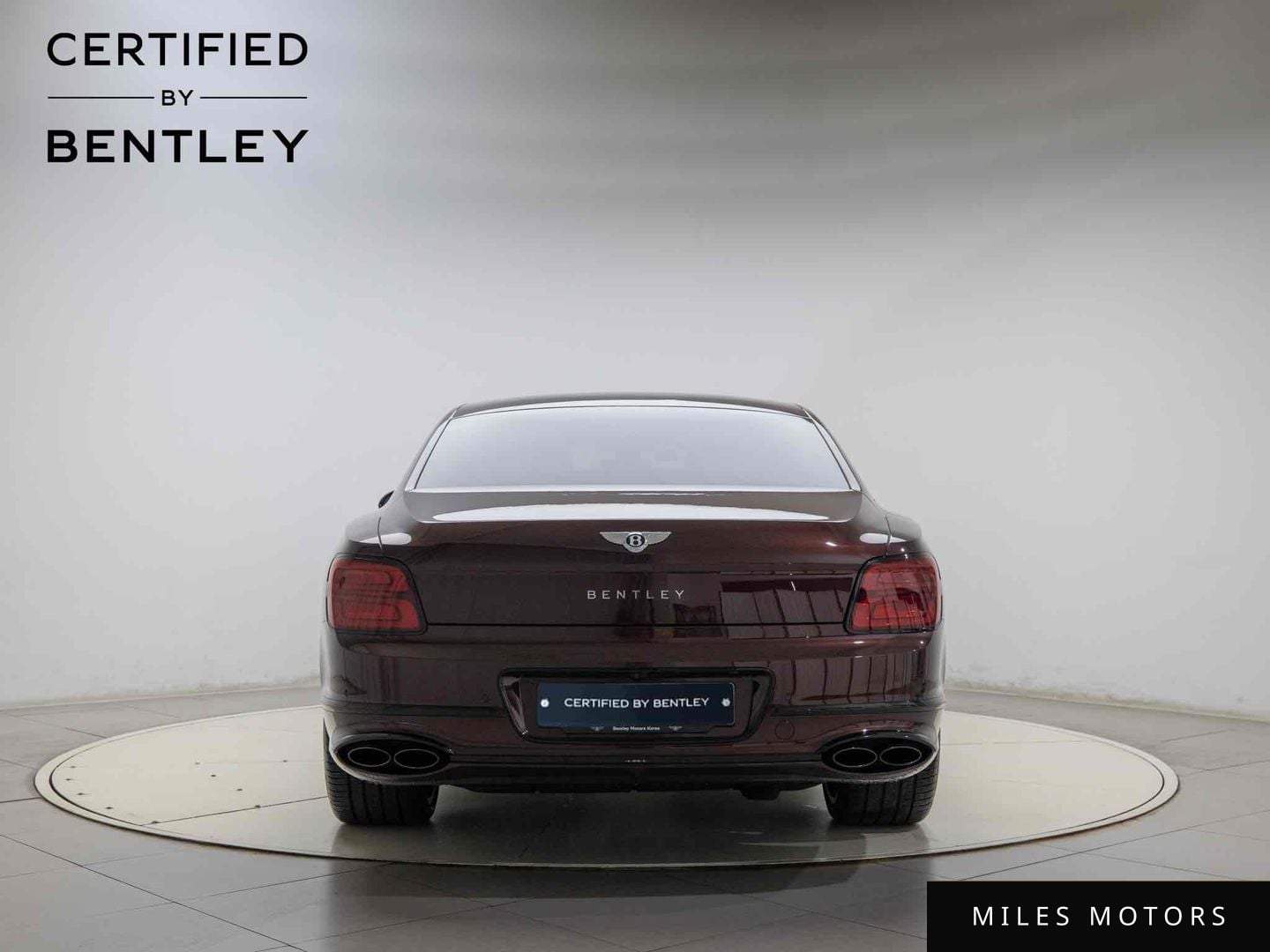 Bentley Flying Spur 2024 — миниатюра 4