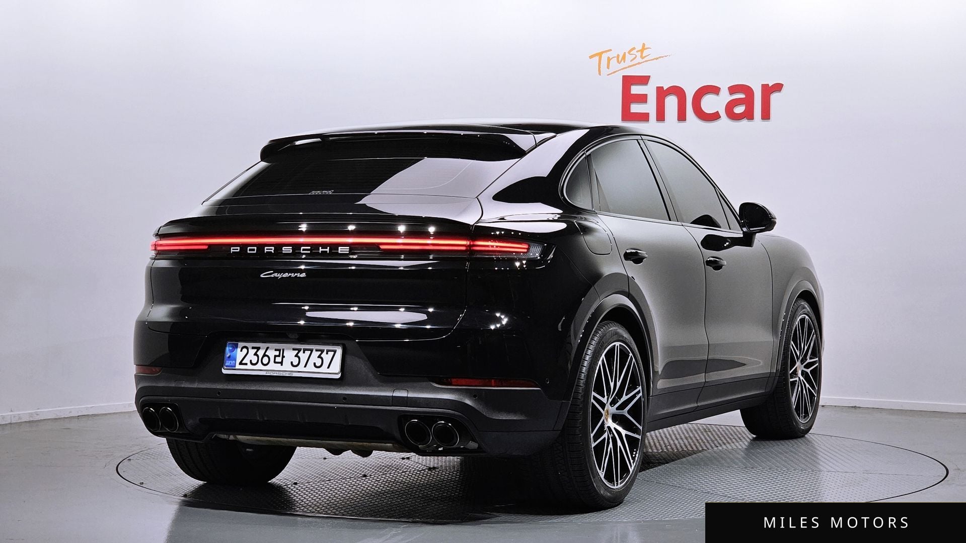 Porsche 카이엔 (PO536) 2024 — миниатюра 2